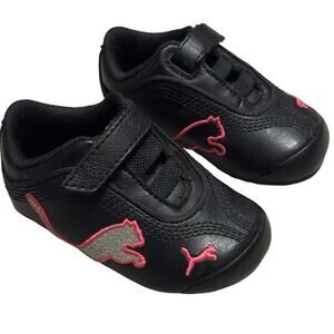 Infant Girls Puma Sneakers, Size 4